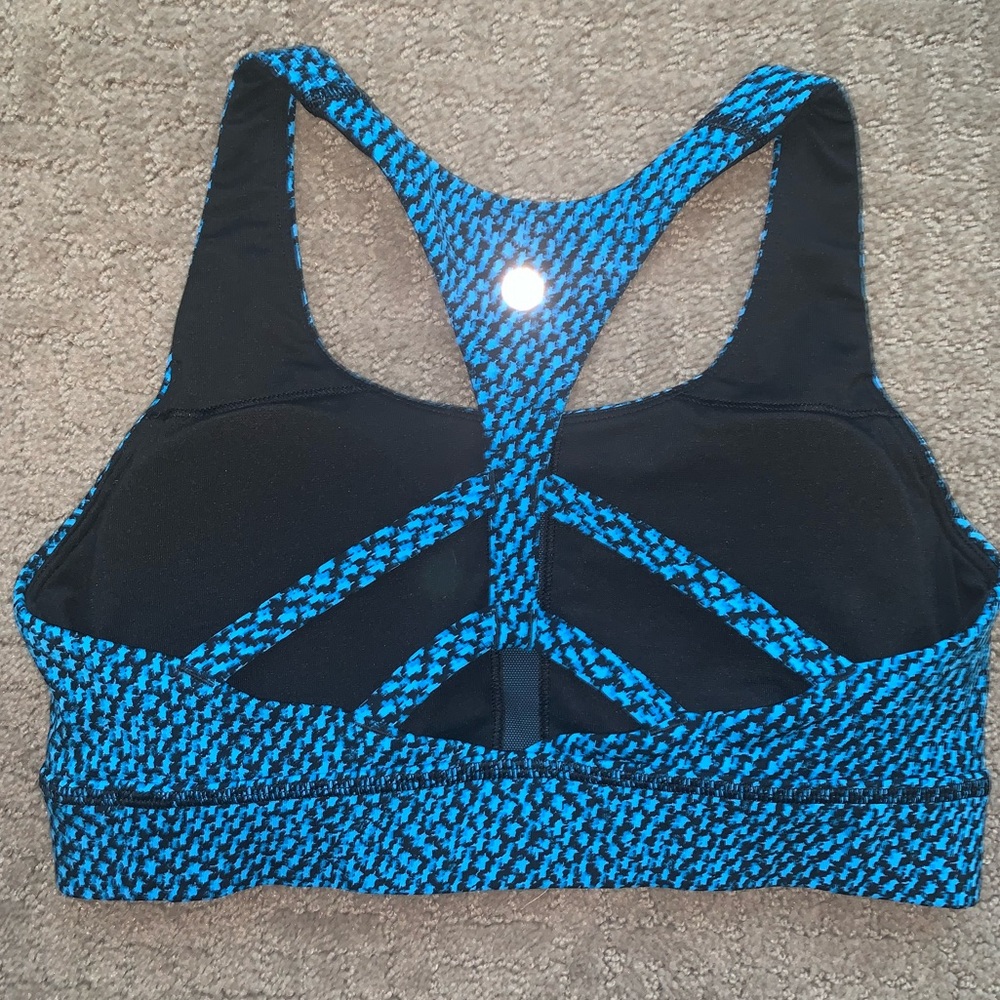 LULULEMON Circuit Breaker Bra Sz 6